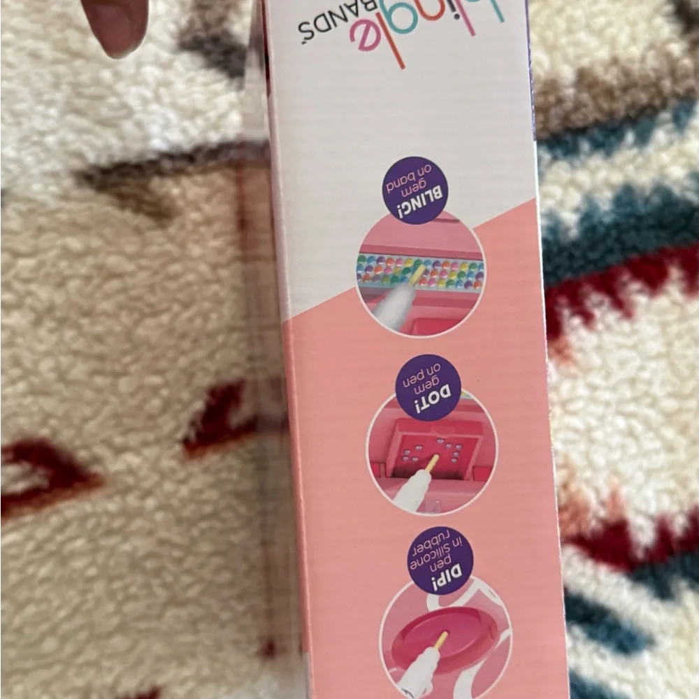 Blingle Deluxe Studio - Pink Friendship Bracelet Maker New